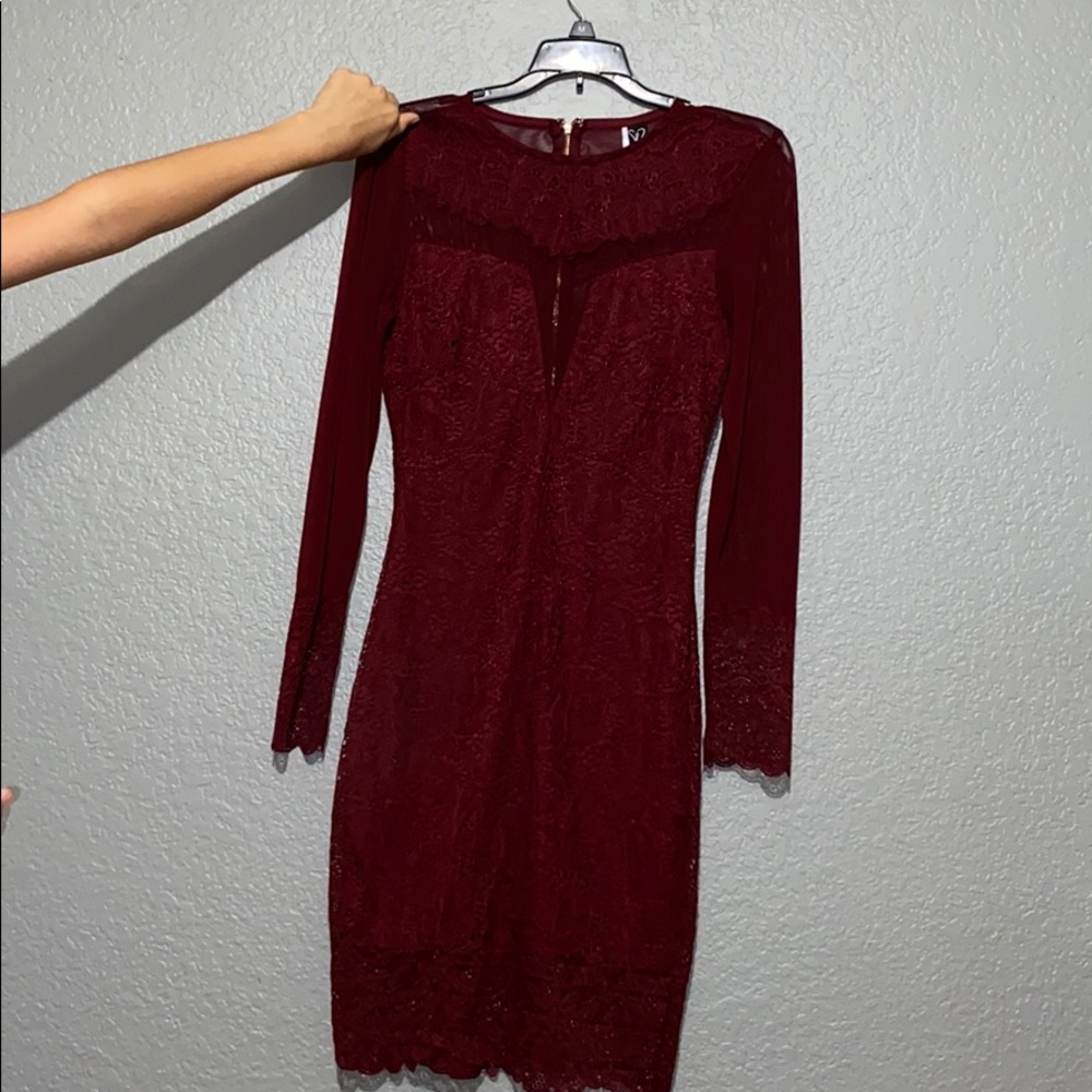 Dress - Picture 2 of 4